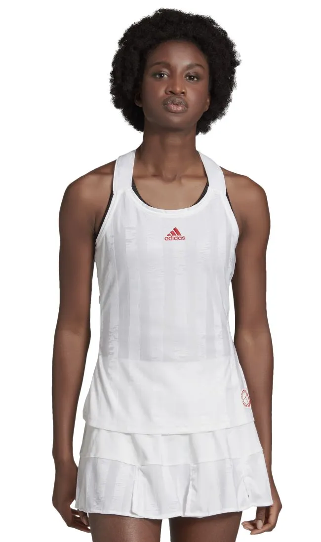 FT6402_APP_on-model_standard_white