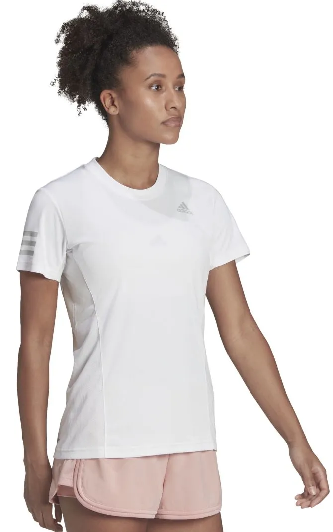 HF1783_APP_on-model_walking_white