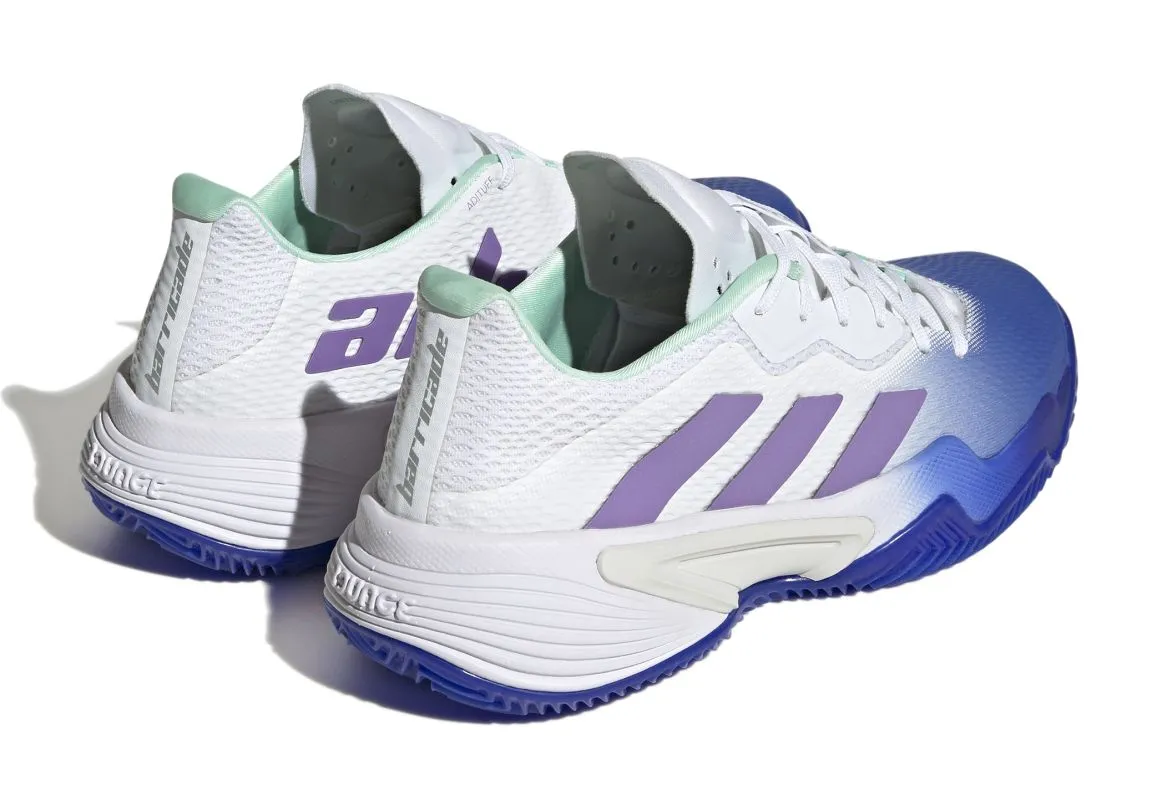 HQ8428_7_FOOTWEAR_Photography_Back-Lateral-Top-View_white