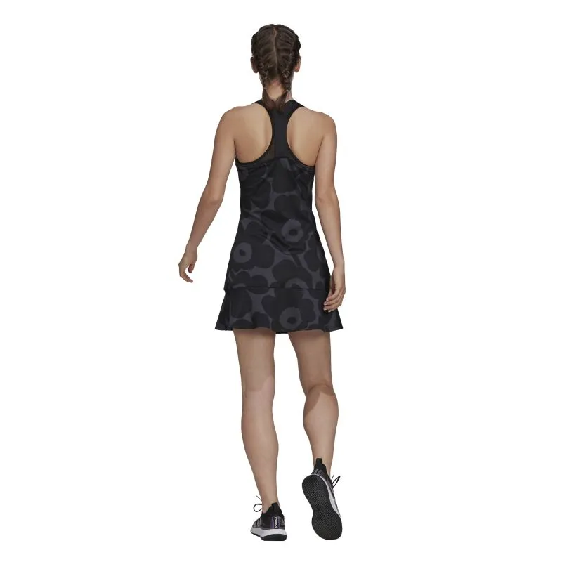 GT6003_APP_on-model_back_white
