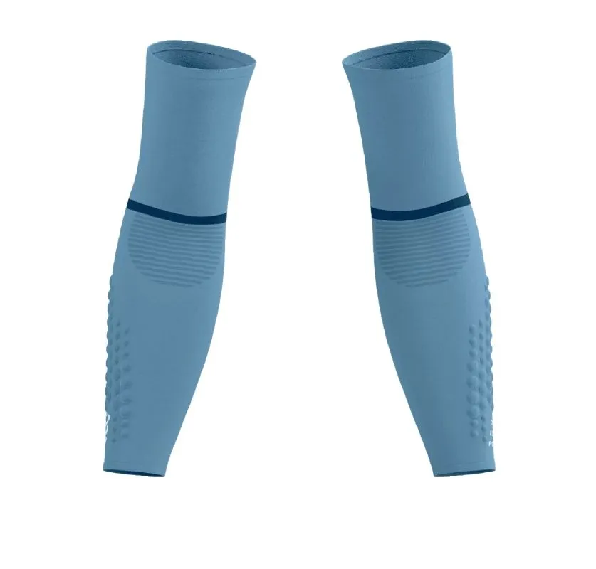 Compressport Armforce Ultralight - denim/white Compressport Armforce Ultralight - denim/white