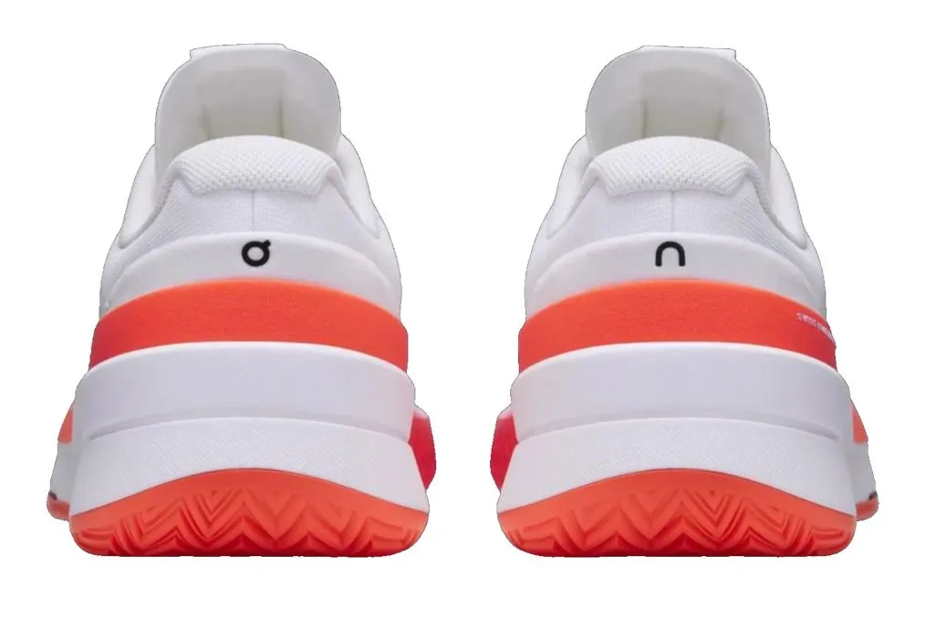 WomanOnRogerPro2oranje6