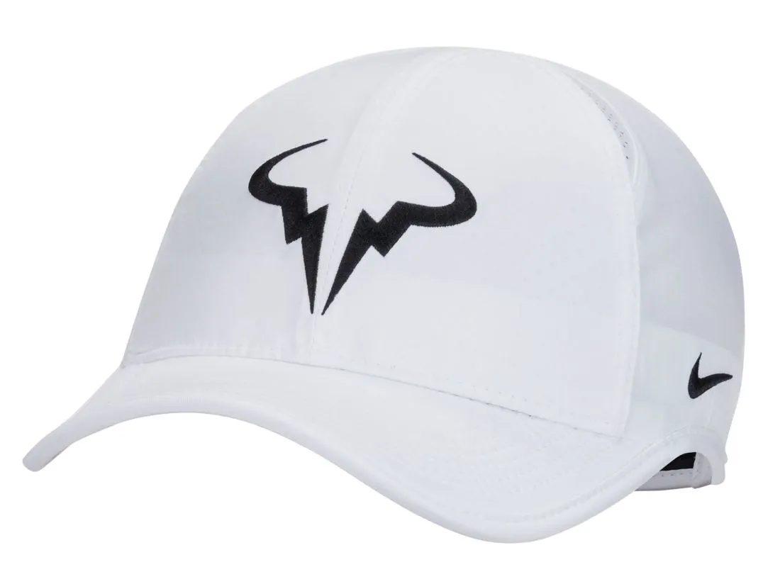 Nike Dri-Fit Club