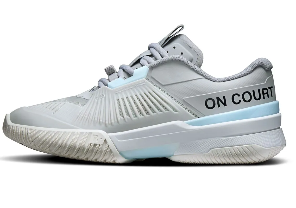On The Roger Pro Fire - silver/white