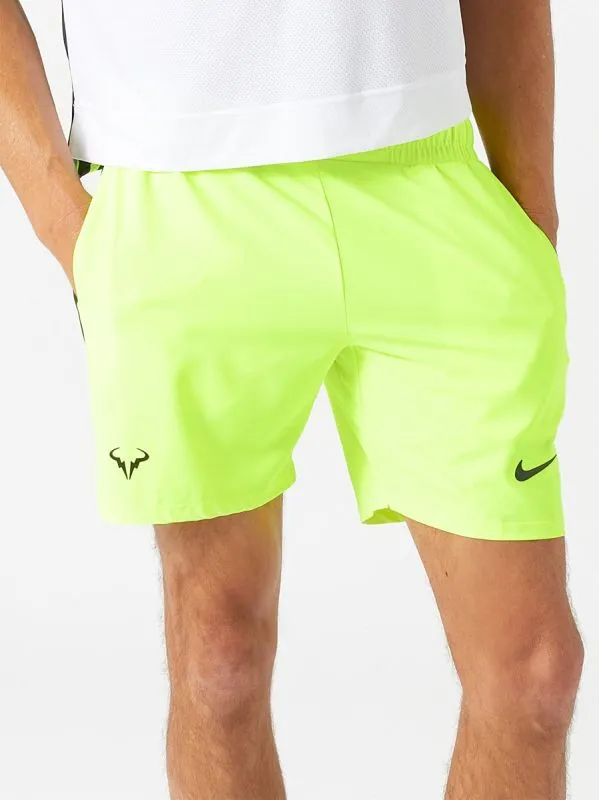 Nike Court Rafa Short 7in - volt/black