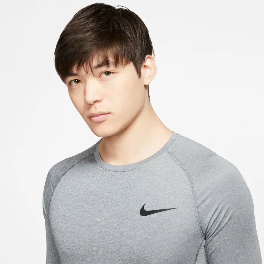 nike-pro-top-ss-tight-smoke-grey-light-smoke-grey-black-6 Nike Pro Top SS Tight - smoke grey/light smoke grey/black