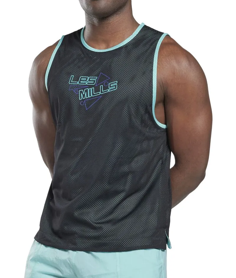 HN6052_3_APPAREL_On-Model_Standard-View_white