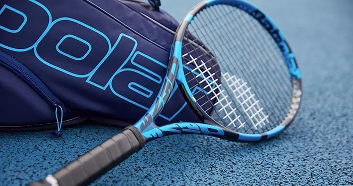Babolat Pure Drive 2021: Ewolucja Siły na Korcie Tenisowym