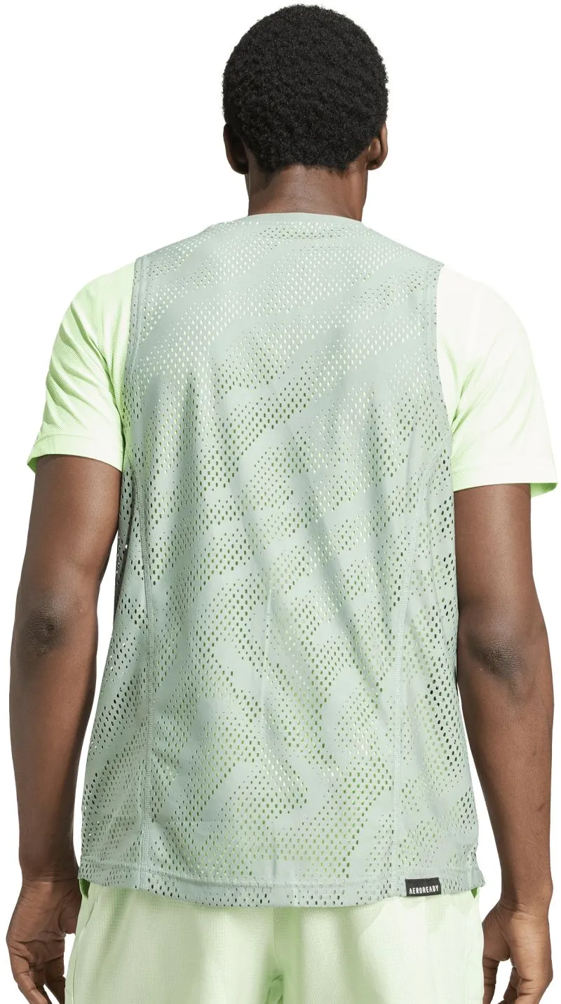 IL7381_5_APPAREL_On-Model_Back-View_white