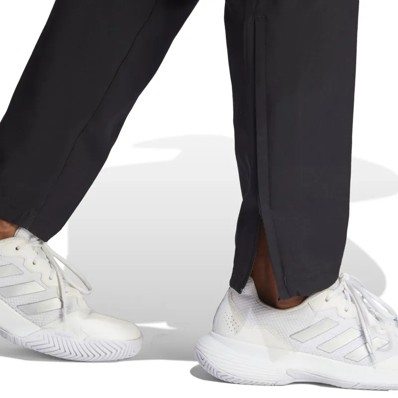 HU1808_7_APPAREL_On-Model_Detail-View-2_white