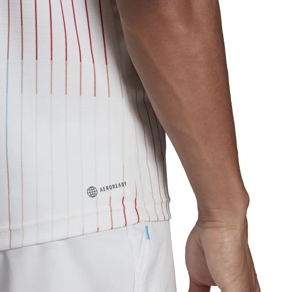 H67132_APP_on-model_detail-3_white