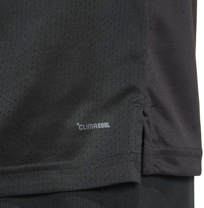 JF8502_8_APPAREL_On-Model_Detail-View-2_white