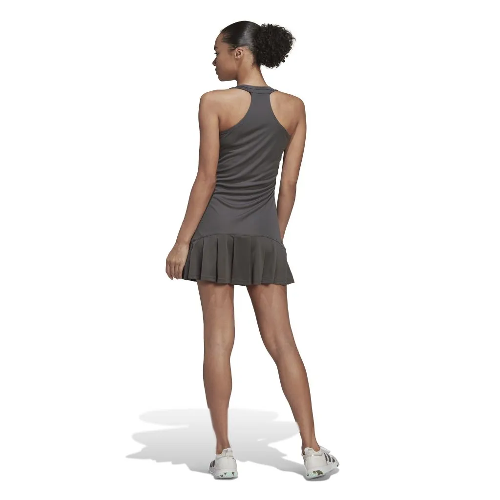 HF7144_5_APPAREL_On-Model_Back-View_white