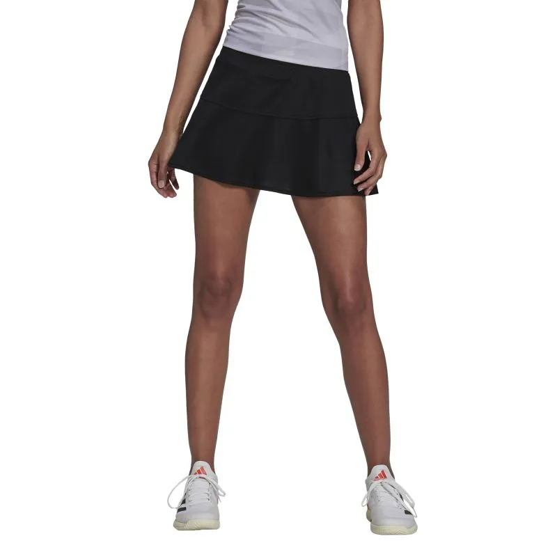 H20352_APP_on-model_standard_white