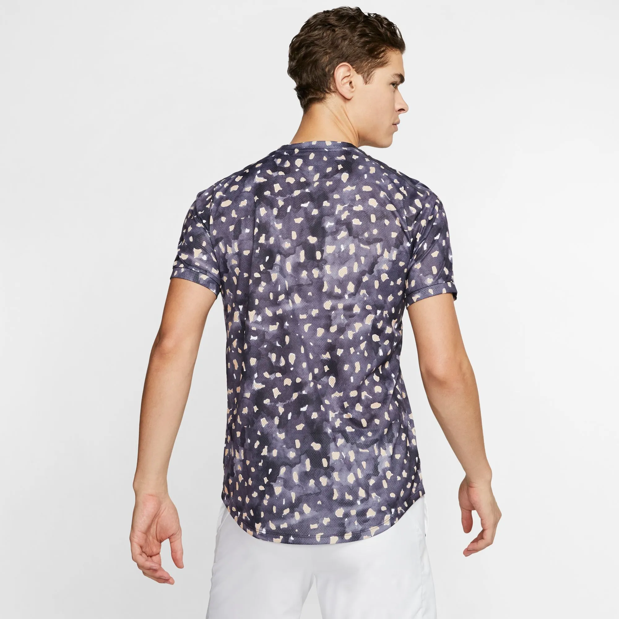 nike-court-challenger-top-ss-mb-nt1-gridiron-gridiron-white-4 Nike Court Challenger Top SS MB NT1 - gridiron/gridiron/white