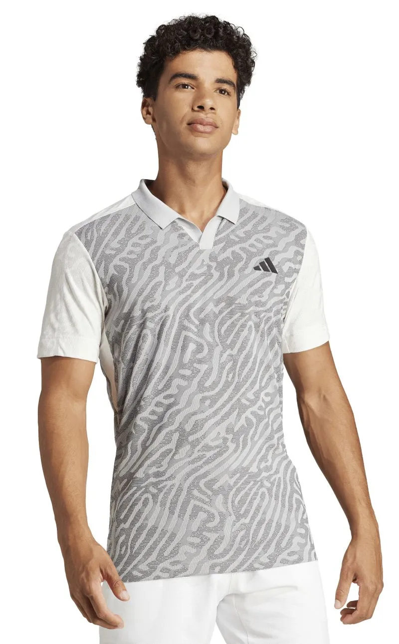 IV7147_3_APPAREL_On-Model_Standard-View_white