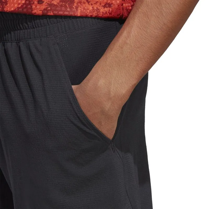 HS3310_9_APPAREL_On-Model_Detail-View-2_whitekB3d6R6VTcG5f