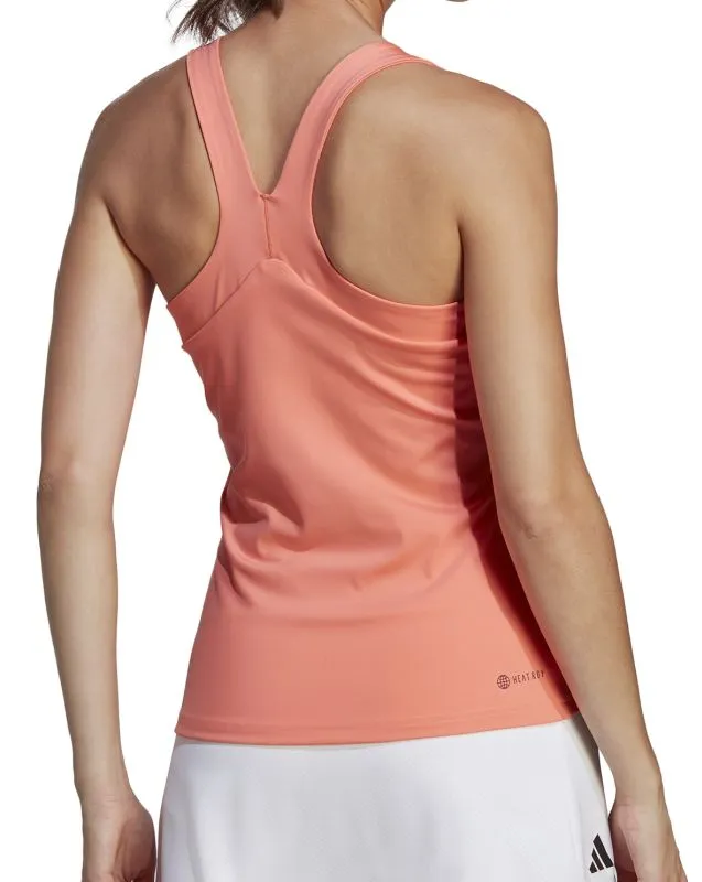HS1656_5_APPAREL_On-Model_Back-View_white