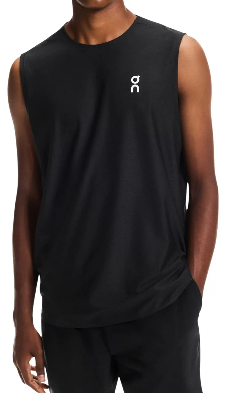On Court - black