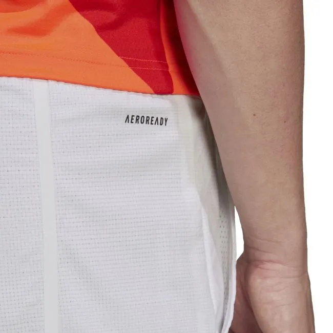 H06793_APP_on-model_detail-1_white
