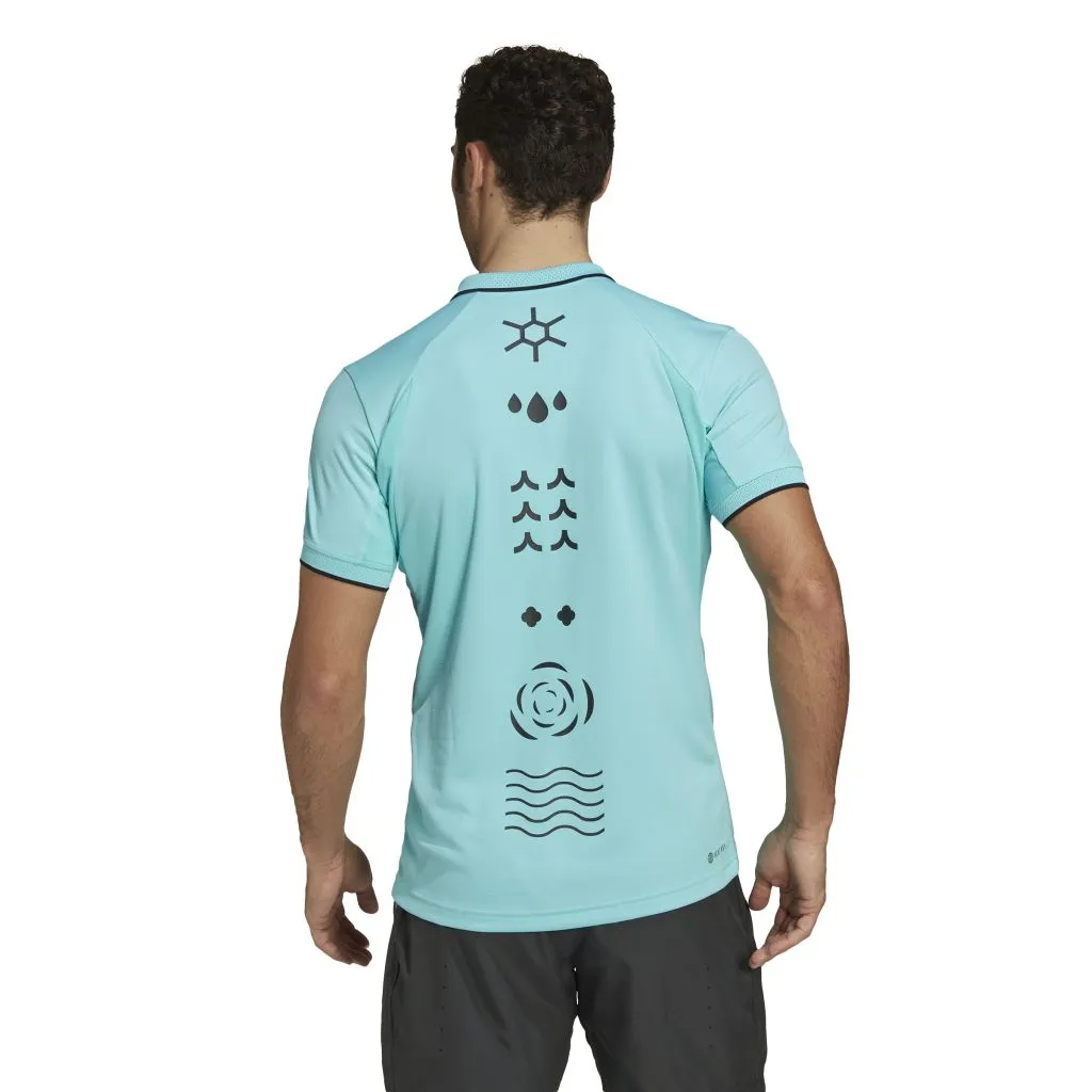 HC7699_5_APPAREL_On-Model_Back-View_white