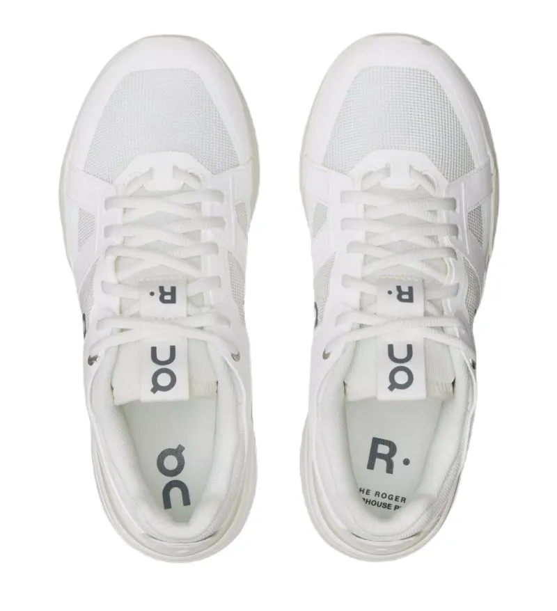 WomOnTheRogerClubhProWhite4