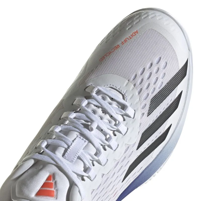 GY9634_10_FOOTWEAR_Photography_Detail-View-3_white