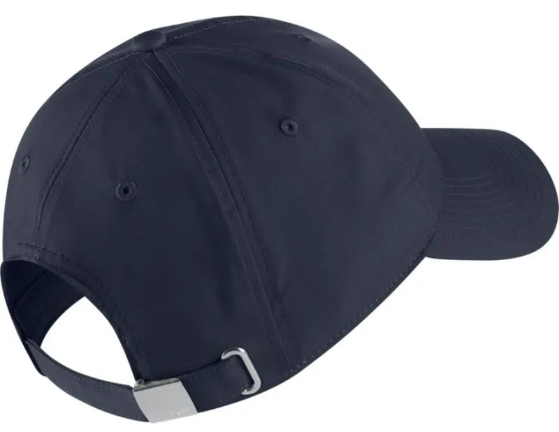 Nike H86 Metal Swoosh Cap - obisidian/metallic silver