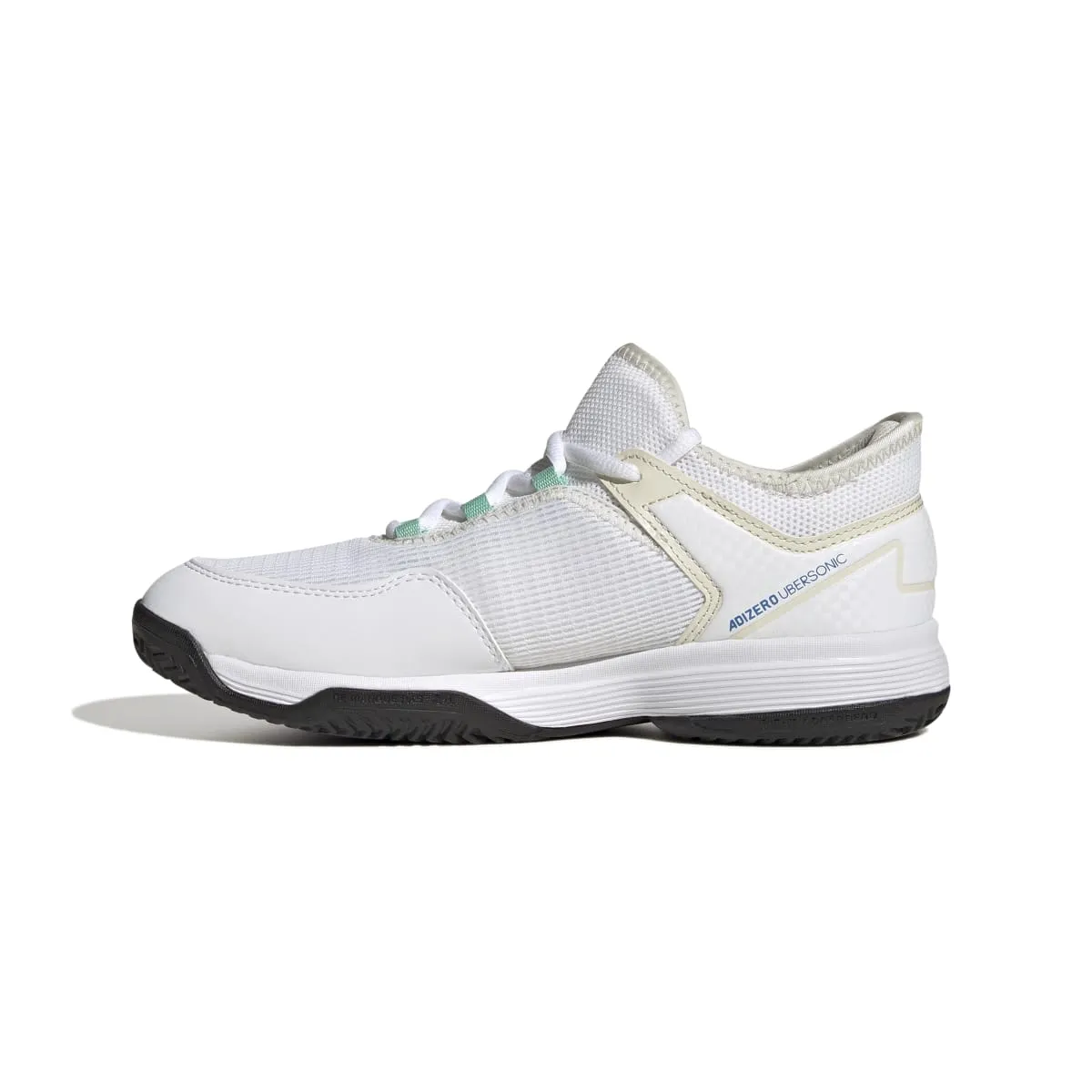 GY4020_5_FOOTWEAR_Photography_Side-Medial-Center-View_white