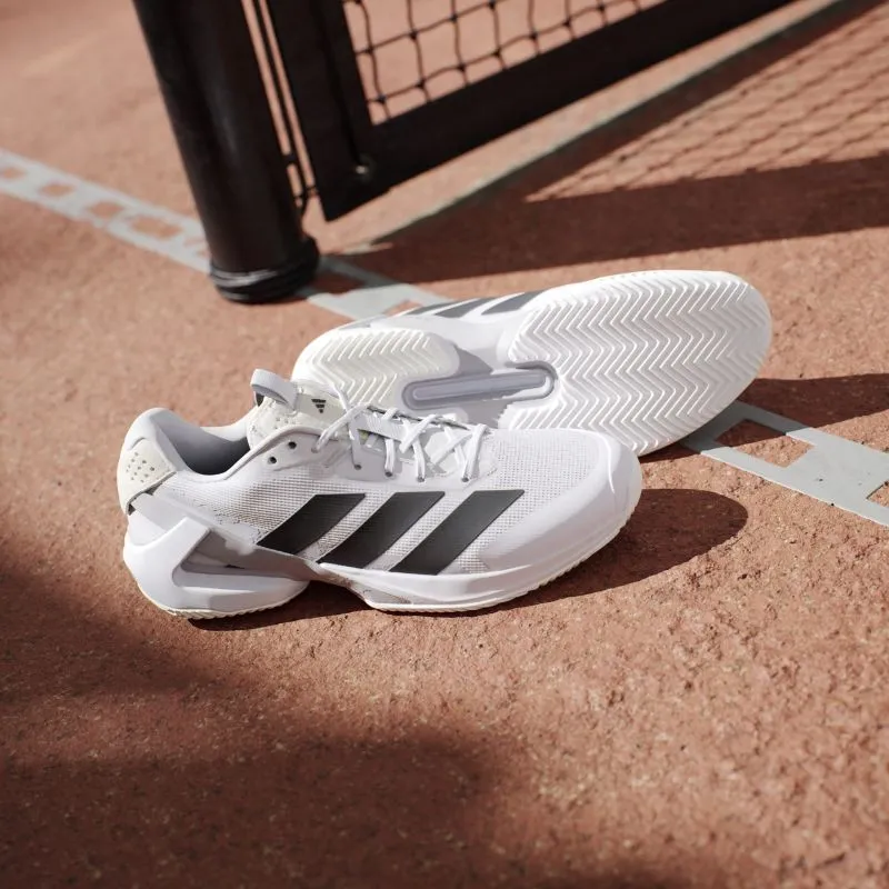 IH2563_21_FOOTWEAR_Photography_HeroMrktng-View-8