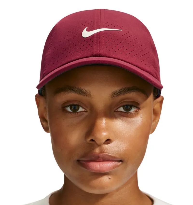Nike Dri-Fit ADV Club Unstructured Tennis - team red/pale ivory Nike Dri-Fit ADV Club Unstructured Tennis - team red/pale ivory