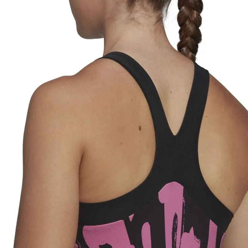 HT4234_8_APPAREL_On-Model_Detail-View-2_white