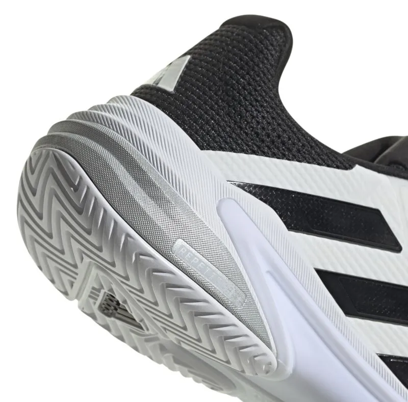 IF0465_9_FOOTWEAR_Photography_Detail-View-2_white