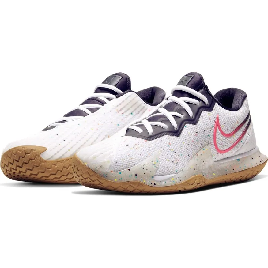 nike-air-zoom-vapor-cage-4-white-laser-crimson-gridiron-3 Nike Air Zoom Vapor Cage 4 - white/laser crimson/gridiron