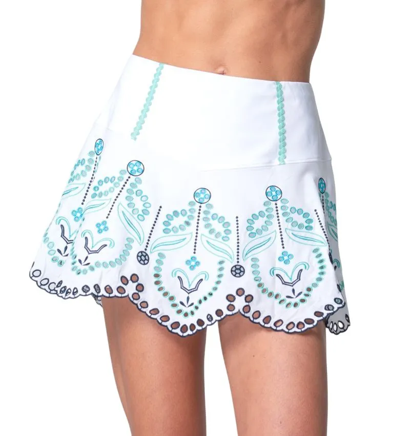 Lucky in Love Eyelet You Win - white Lucky in Love Eyelet You Win - white