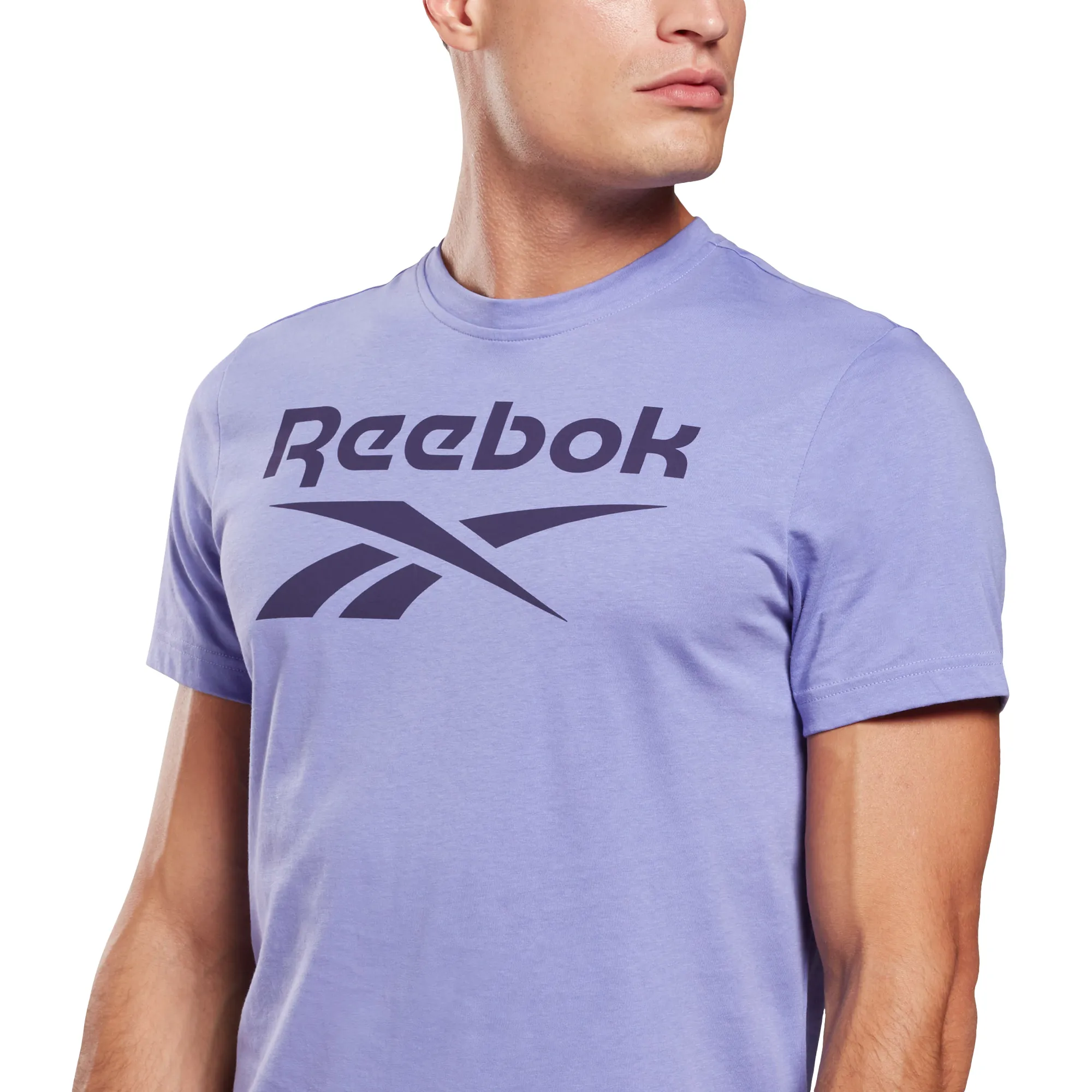 Reebok Graphic Series Stacked Tee M - hyper purple