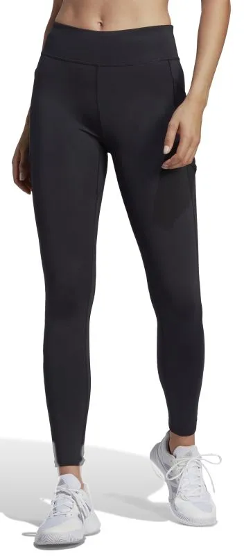 HU1820_3_APPAREL_On-Model_Standard-View_white
