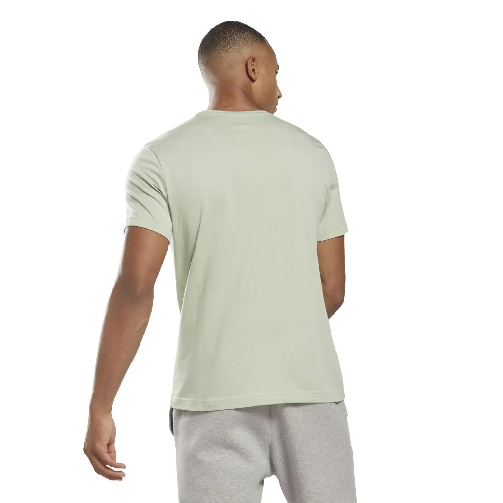 HB7271_APP_on-model_back_white