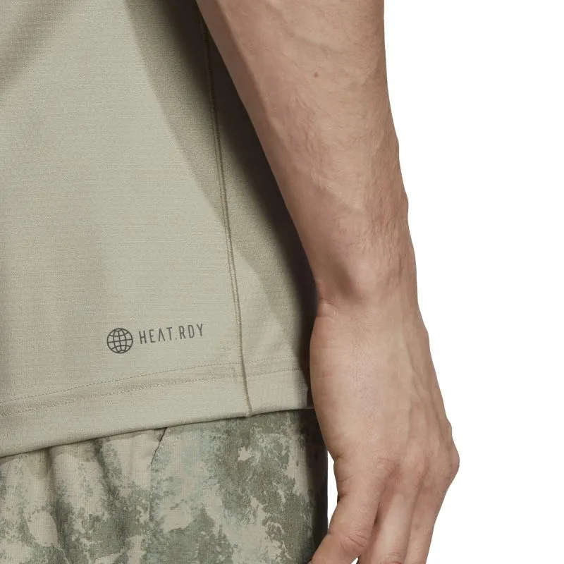 HT7233_8_APPAREL_On-Model_Detail-View-2_white