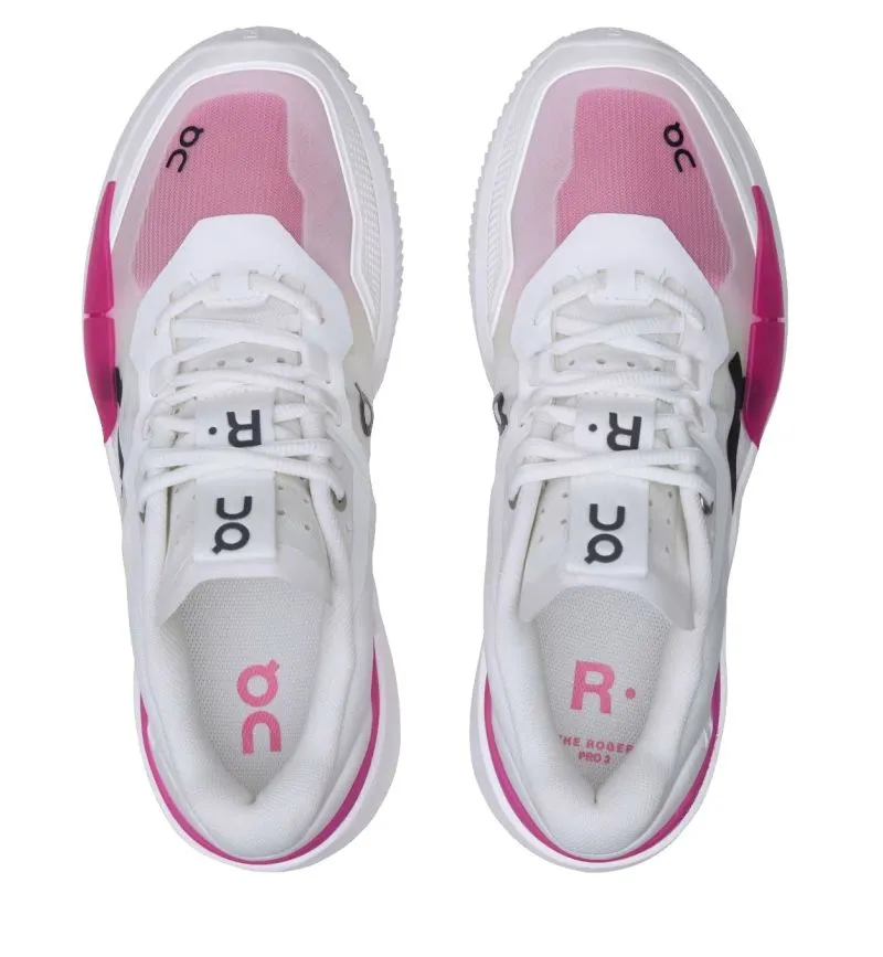 ClayOnRogerPro2WhitePinkWoman4