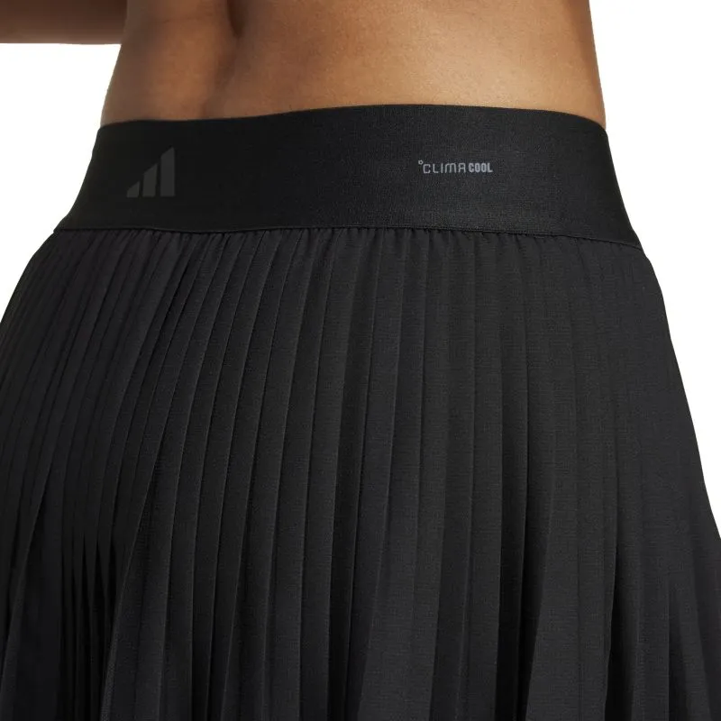 JD6117_7_APPAREL_On-Model_Detail-View-2_white