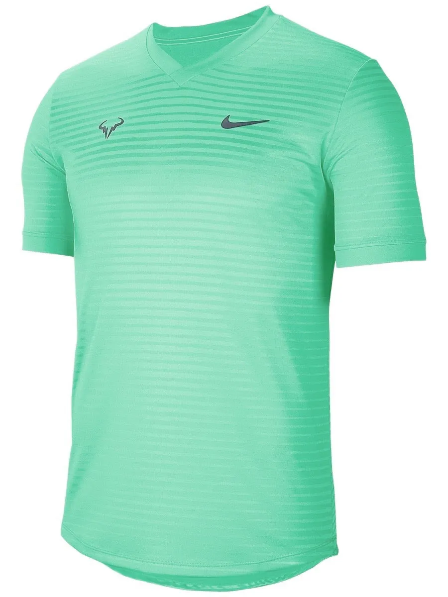nike-court-m-rafa-challenger-top-ss-green-glow-thunder-blue-1 Nike Court M Rafa Challenger Top SS - green glow/thunder blue