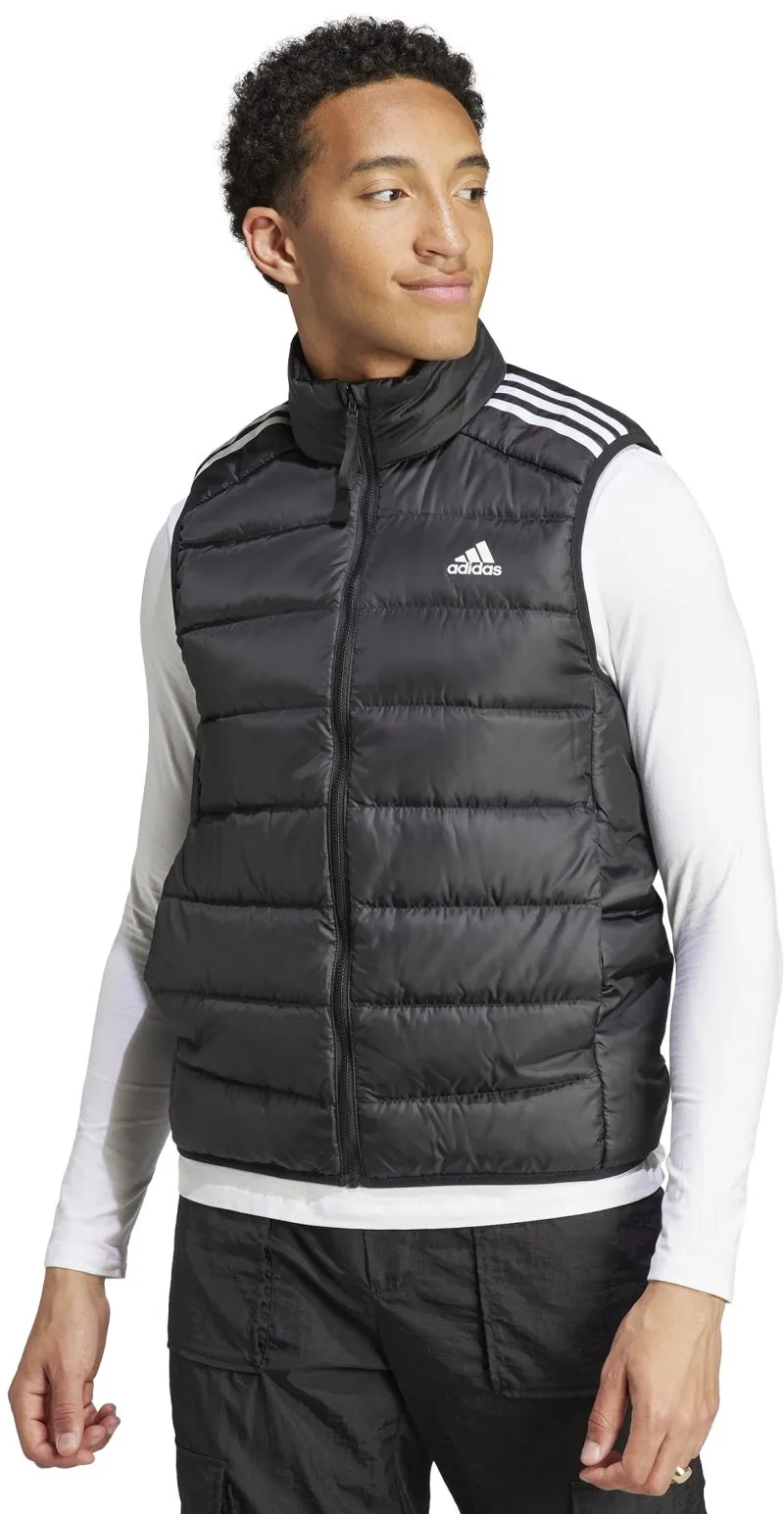 HZ5728_3_APPAREL_On-Model_Standard-View_white