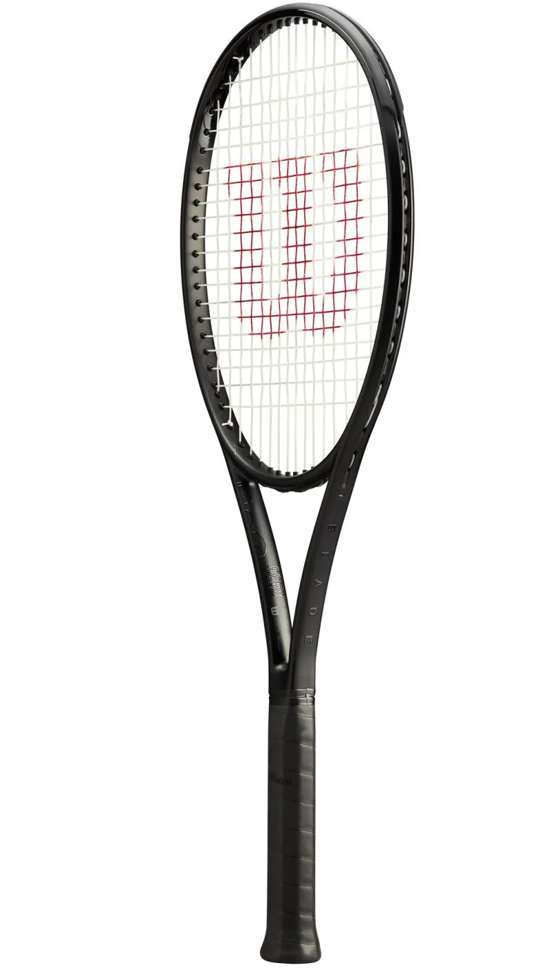 WR140811U_2_Blade_Noir_98_16x19_V8_BL-png-high-res