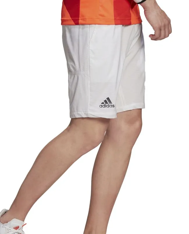 H06793_APP_on-model_standard_white