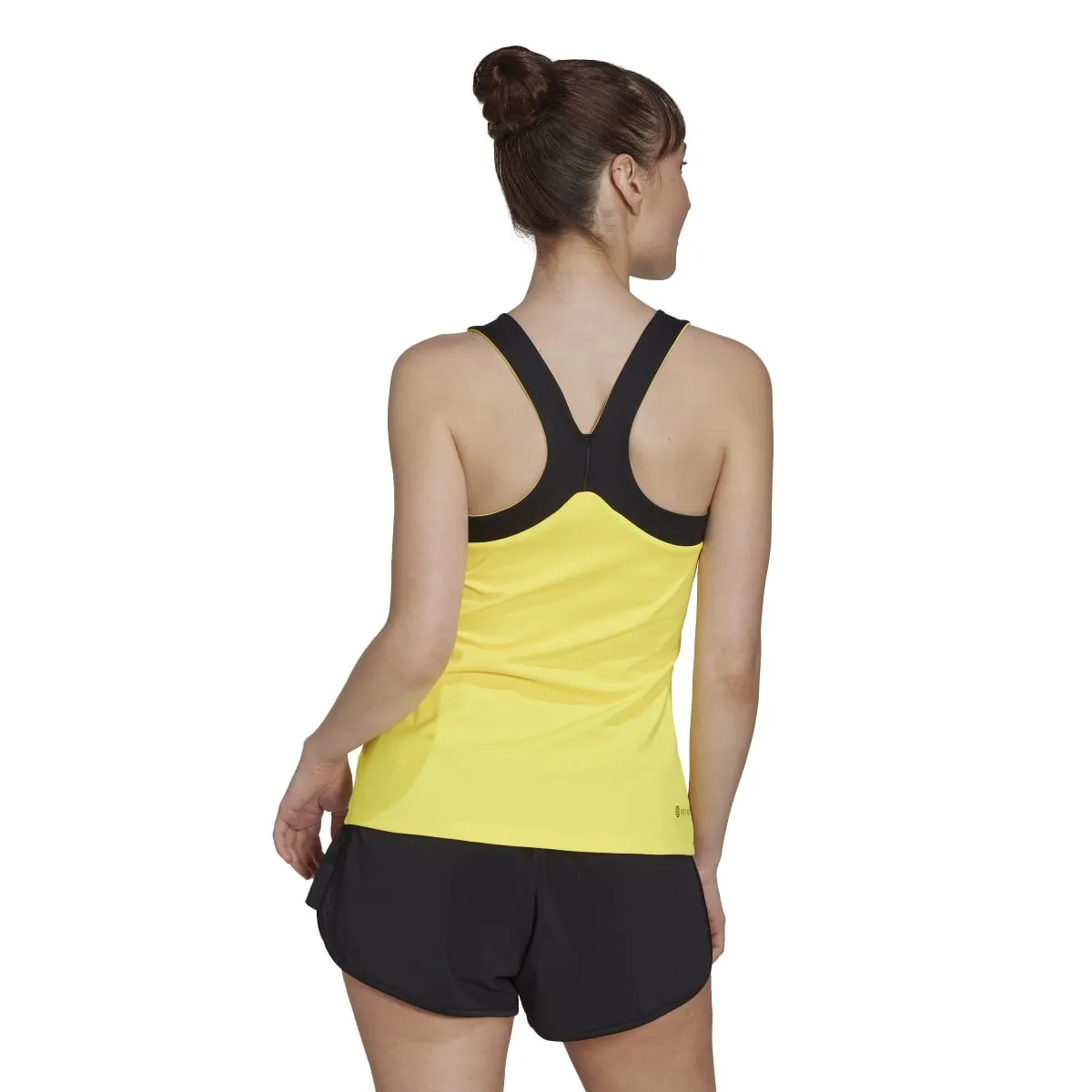 HP0721_5_APPAREL_On-Model_Back-View_white