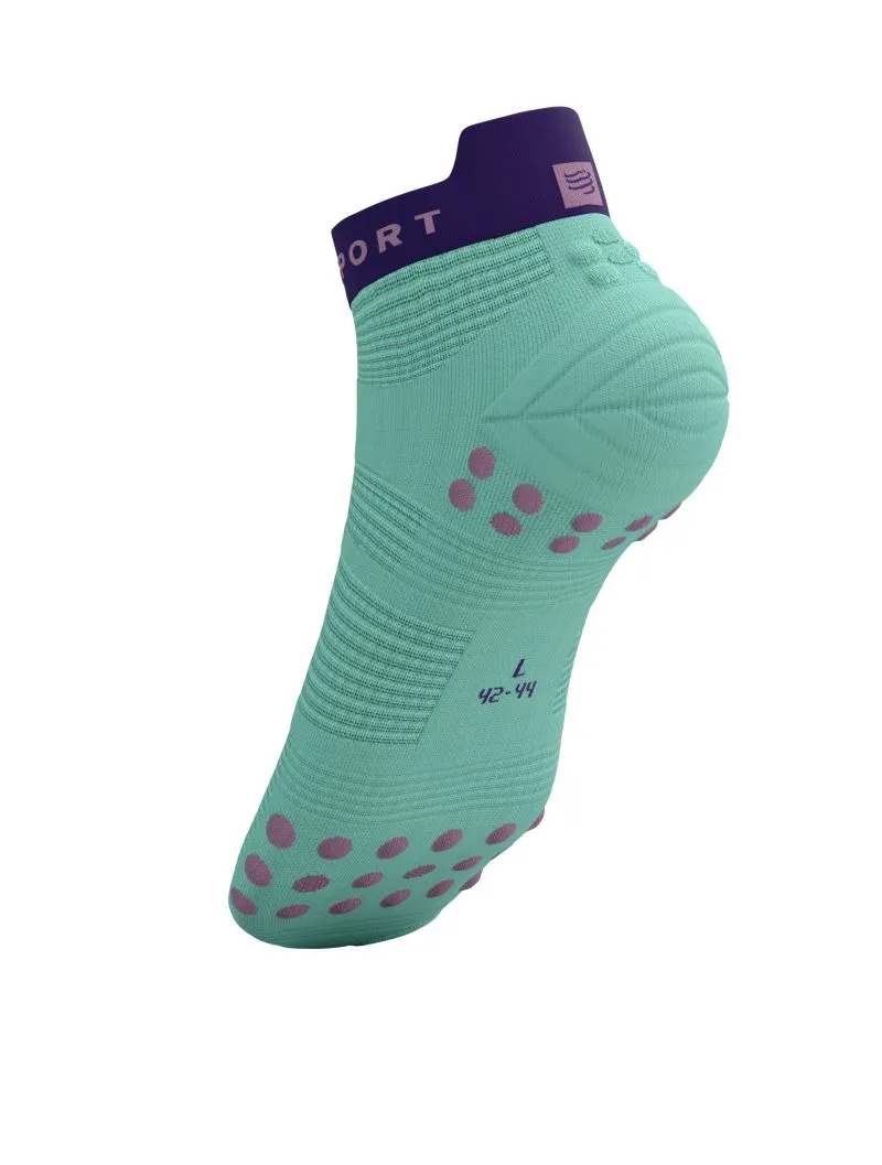 FW24_XU00047B_EGGSHELL_BLUE-PARACHUTE_PURPLE-VERY_GRAPE_360_06