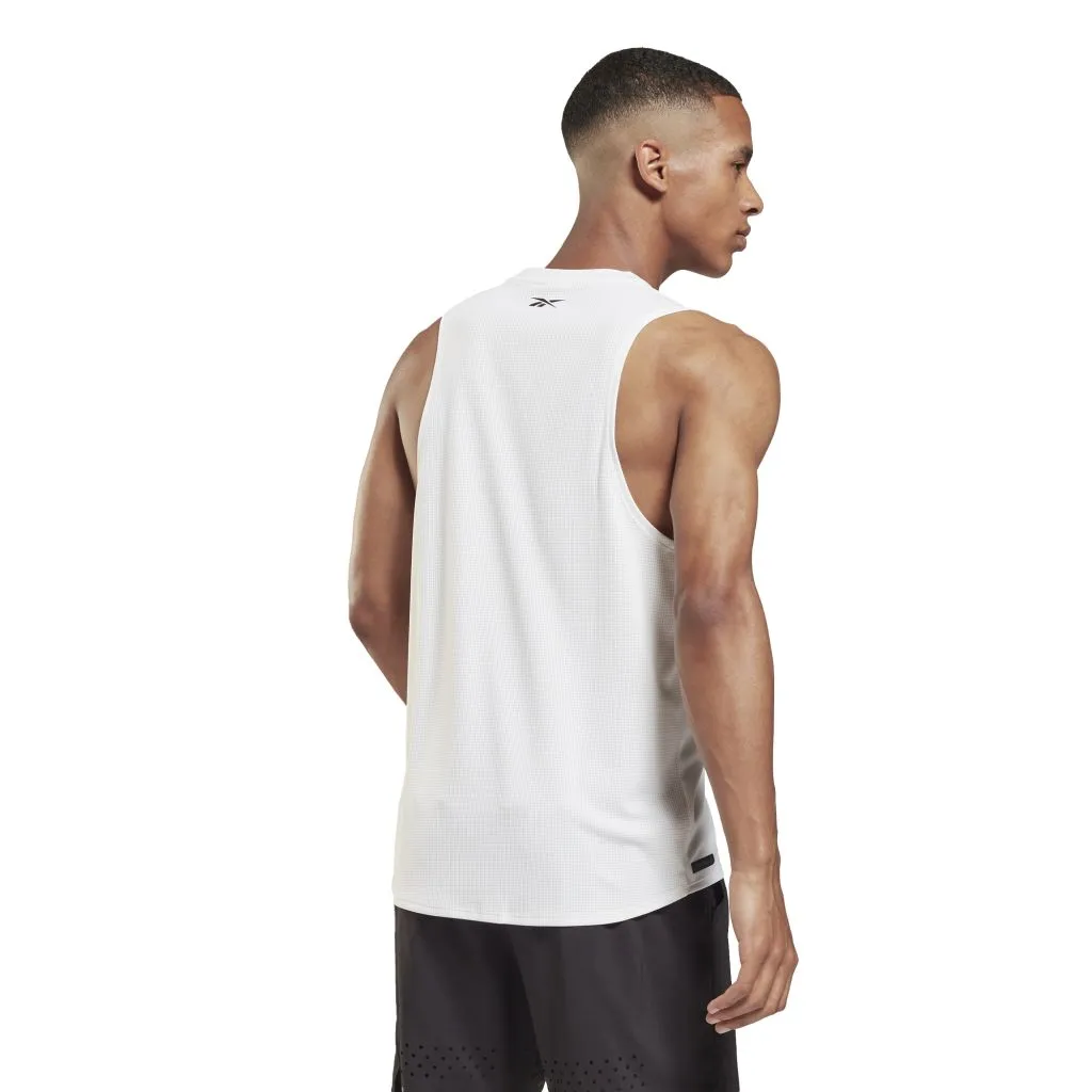 H08960_APP_on-model_back_white