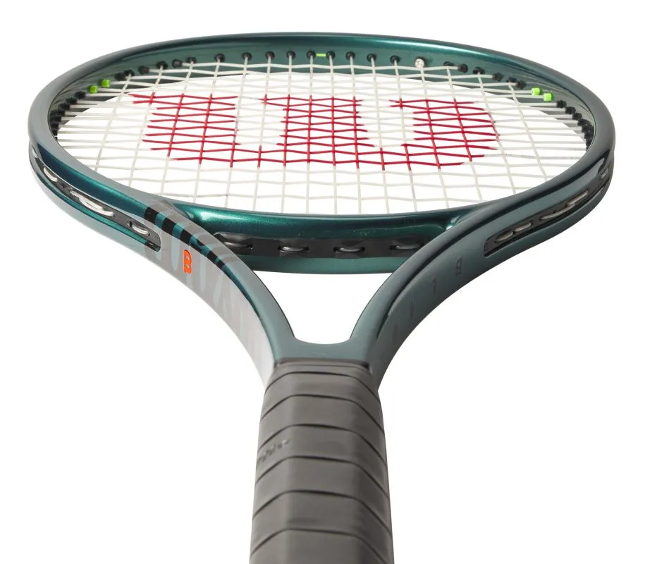 WR150511U_3_Blade_Pro_98_16x19_V9_GR-png-high-res