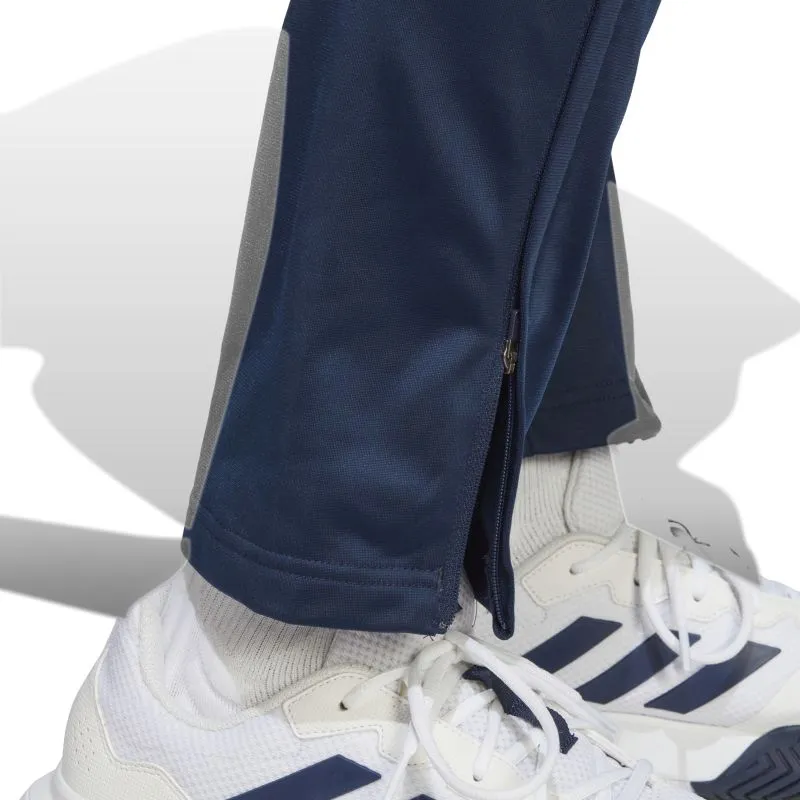 IA1247_7_APPAREL_On-Model_Detail-View-2_white